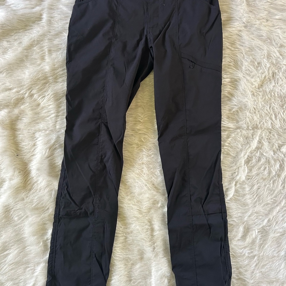 Women’s Duluth Trading Co Black Dry on the Fly Bootcut Pants 10x33